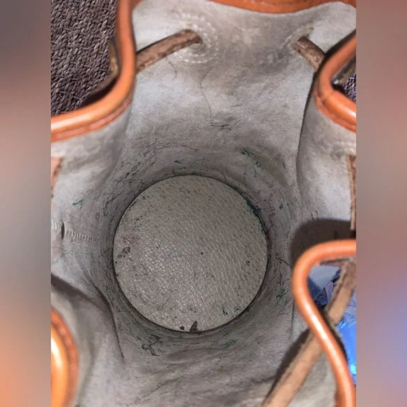 Vintage Dooney & Bourke Bucket Bag - Picture 11 of 16